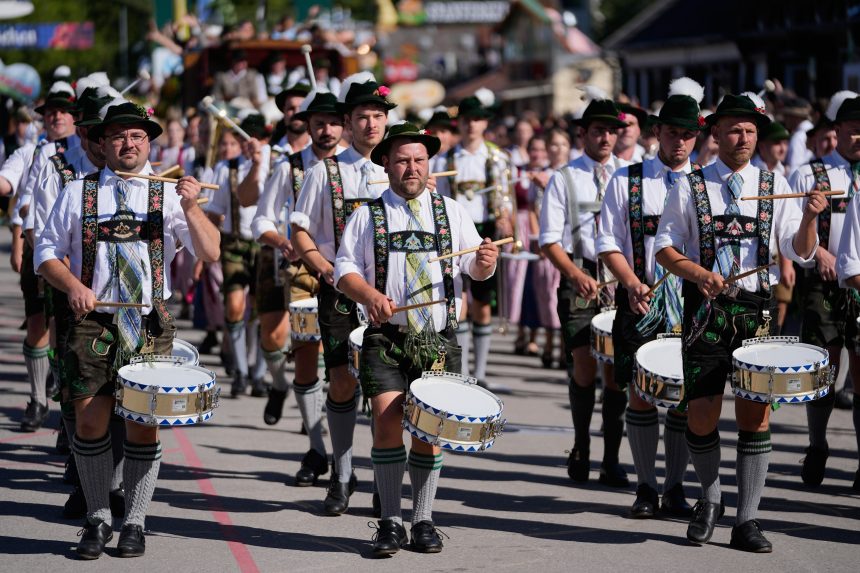 Na snímke Oktoberfest.