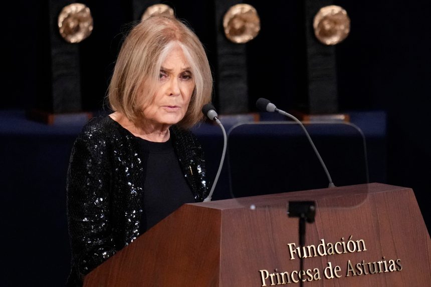 Na sn&iacute;mke Gloria Steinem.