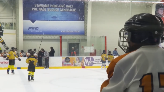 Hokejová hala.