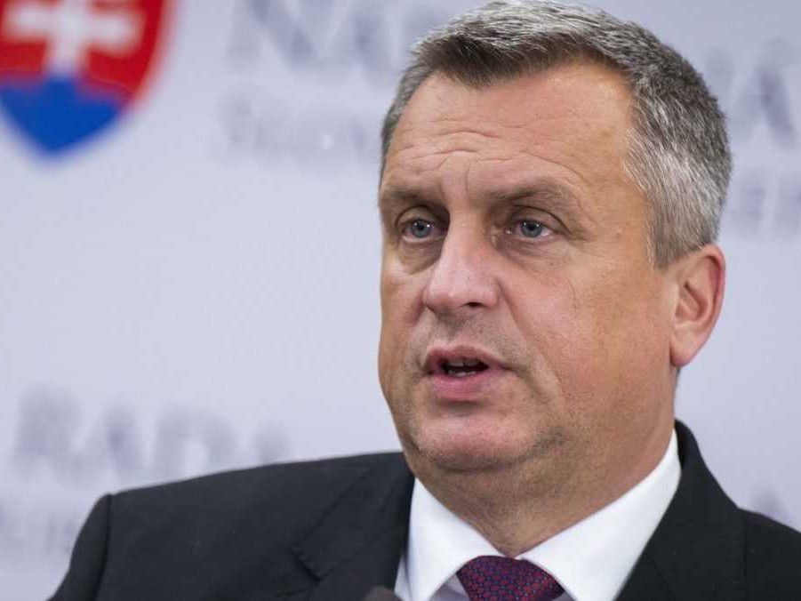 Na snímke predseda SNS Andrej Danko.