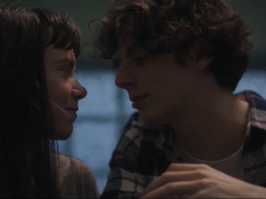 Na snímke ukážka z filmu Milovník, nie bojovník.