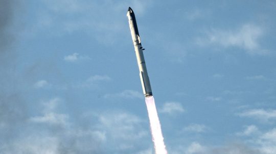 Raketa Starship.