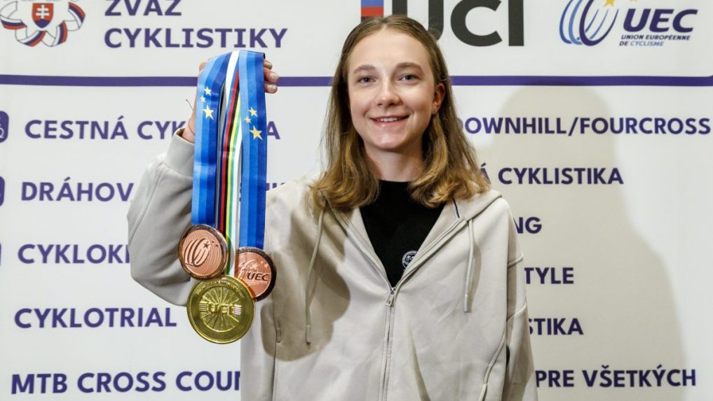 Viktória Chladoňová
