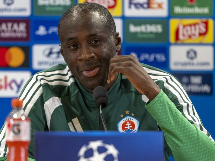 Tréner ŠK Slovan Bratislava Yaya Touré