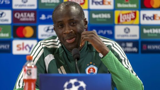 Tréner ŠK Slovan Bratislava Yaya Touré