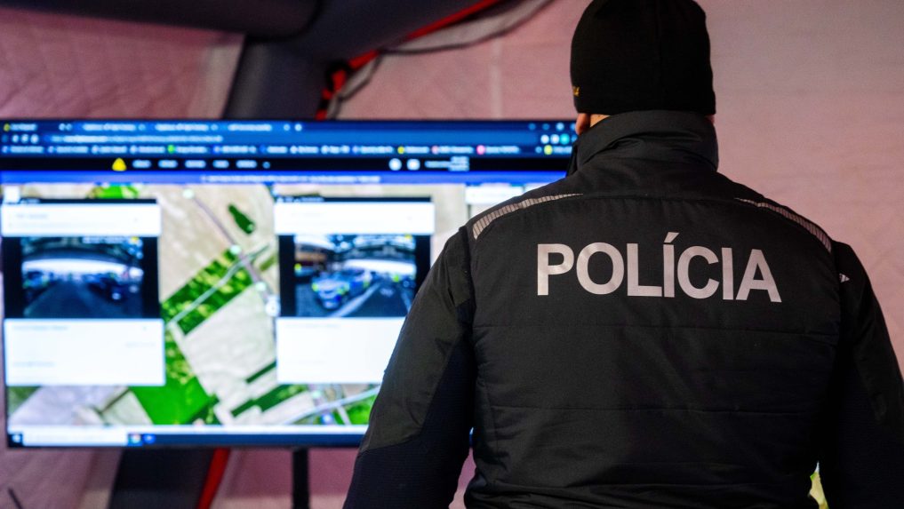policajt