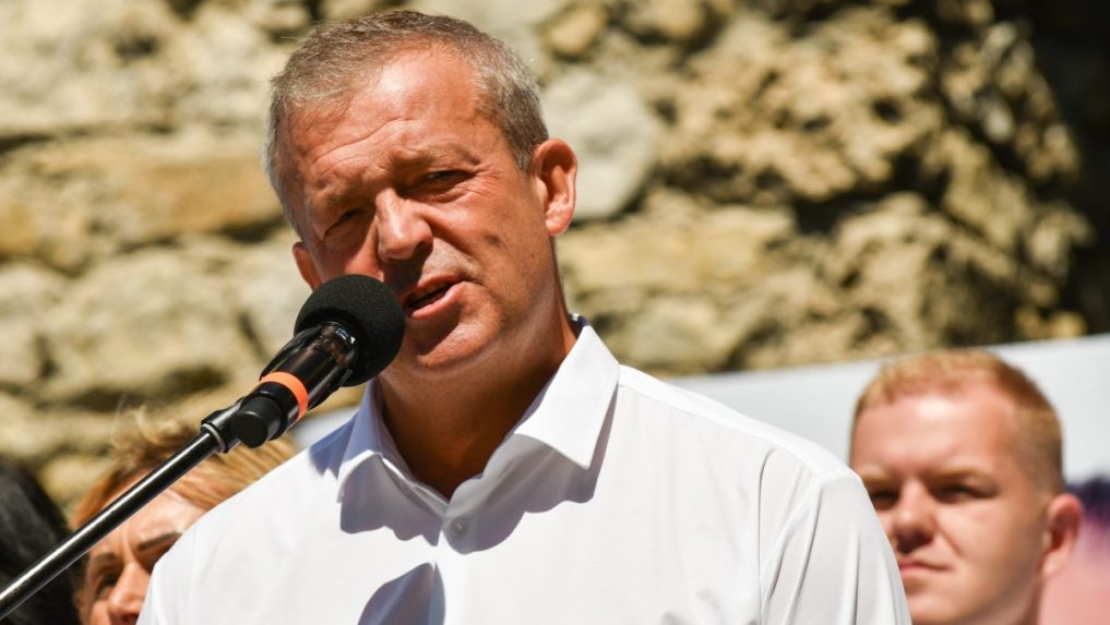 Na snímke predseda Trenčianskeho samosprávneho kraja (TSK) Jaroslav Baška.