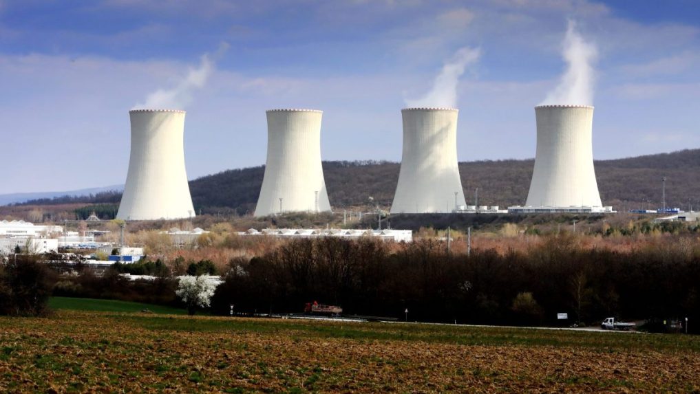 Na snímke jadrová elektráreň v Mochovciach.