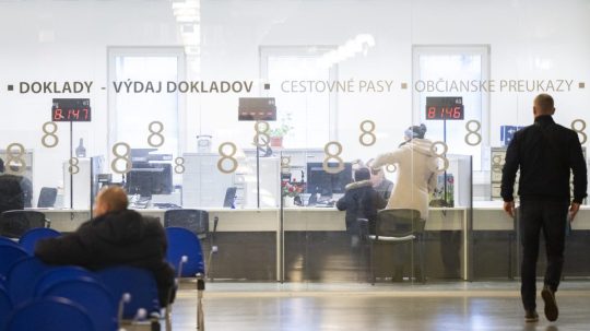 Oddelenie dokladov v Klientskom centre na Tomášikovej ulici.