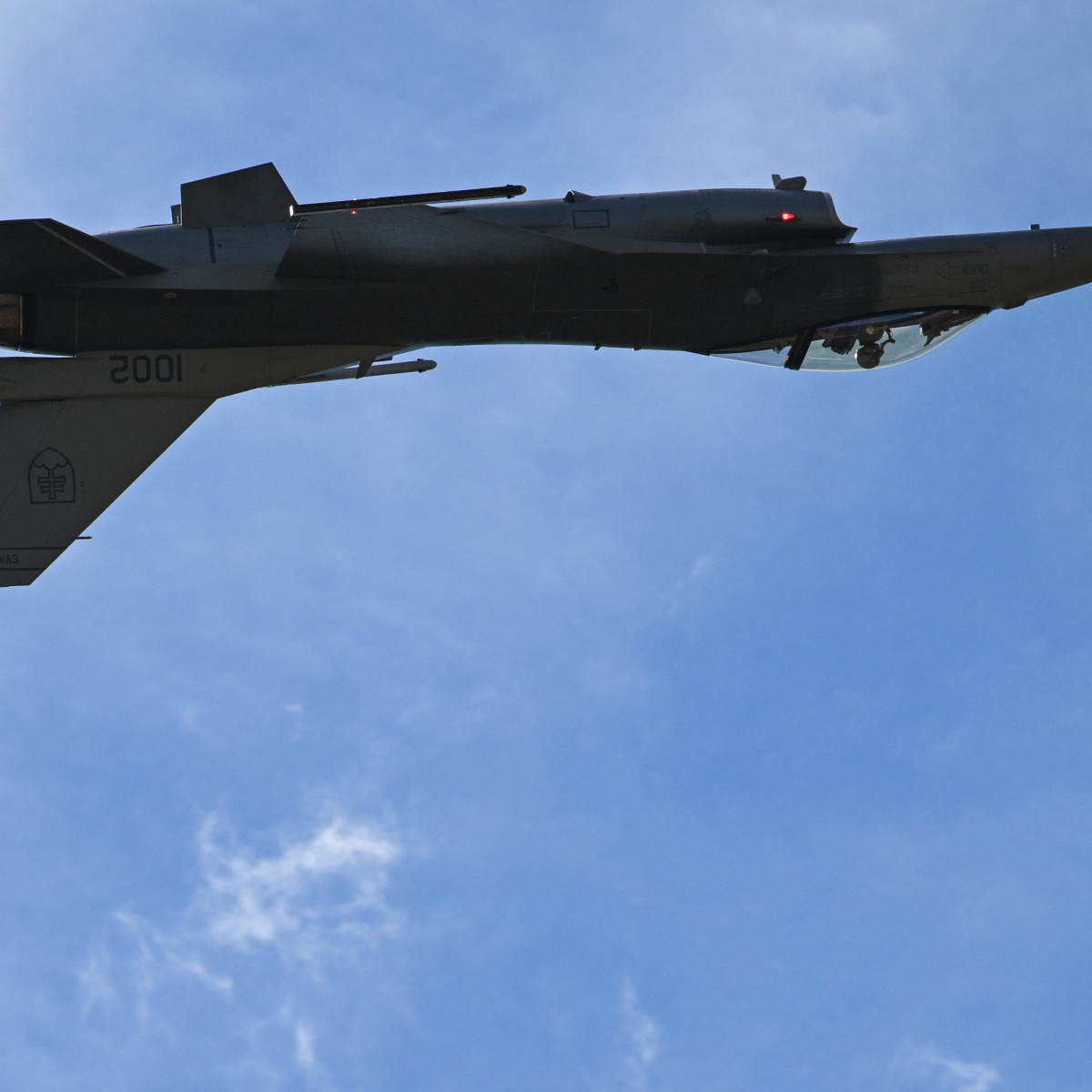 Na ilustračnej snímke stíhačka F-16 počas letu.