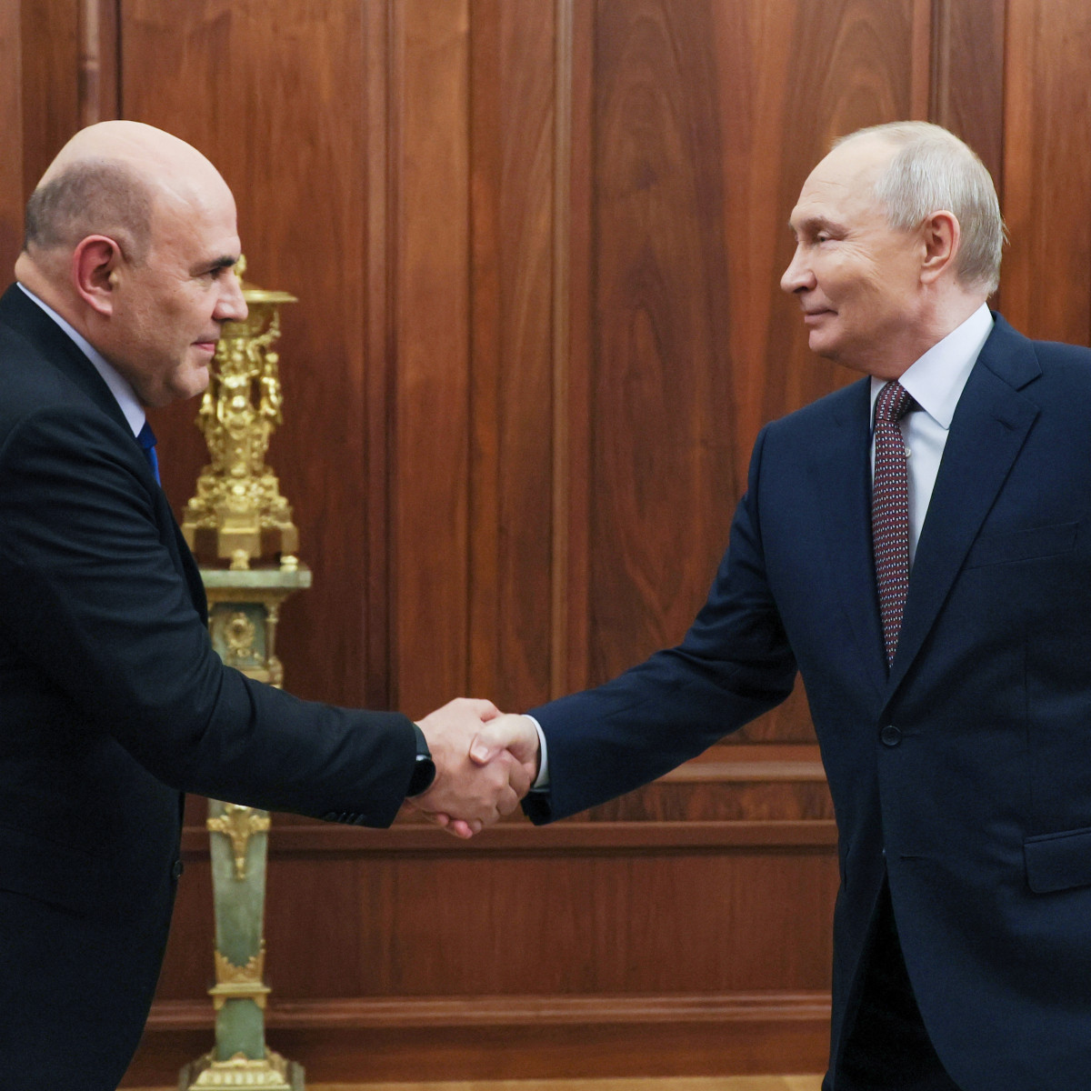 V. Putin a ruský premiér Mišustin