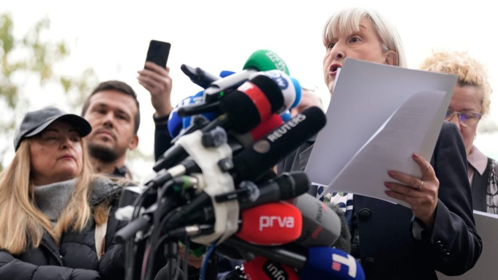
 Rektorka Univerzity umenia v Belehrade Mirjana Nikolicová.		