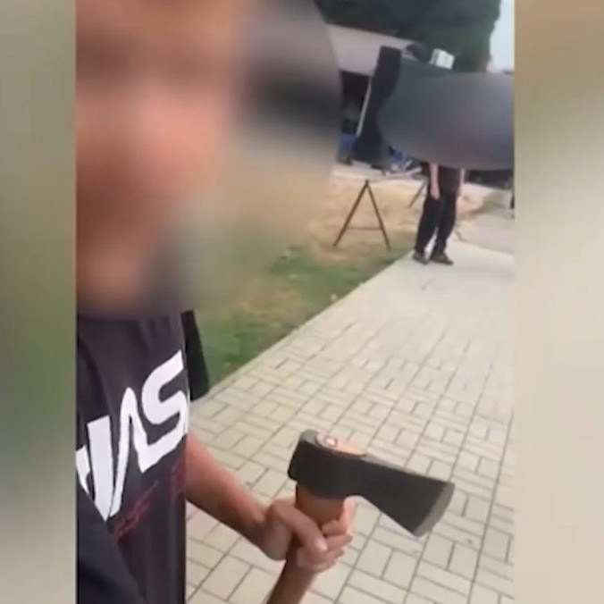 Incident sa odohral len kúsok od základnej školy.
