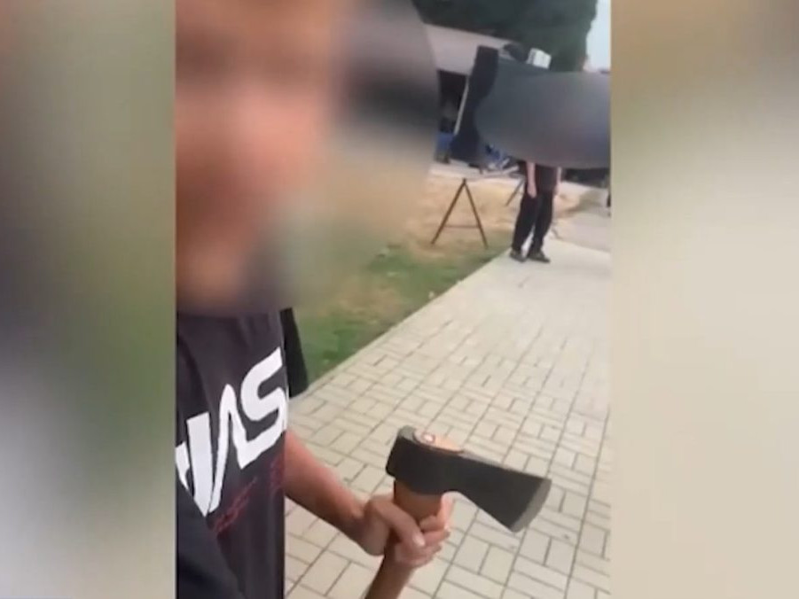 Incident sa odohral len kúsok od základnej školy.