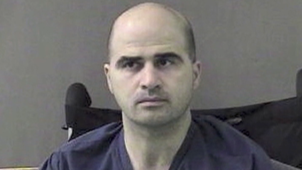 Strelec z vojenskej základne Fort Hood Nidal Hasan.