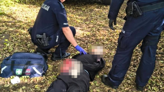 Policajti zadržali podozrivého 19-ročného žiaka školy.