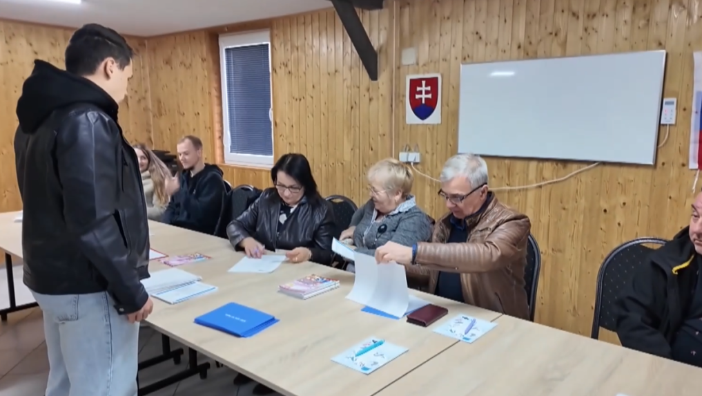 V niektorých obciach sa konali len voľby do vyšších územných celkov.