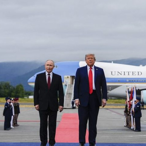 Donald Trump a Vladimir Putin na Aljaške.