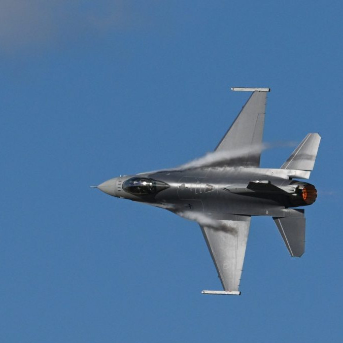 Lietadlo Ozbrojených síl SR F-16.