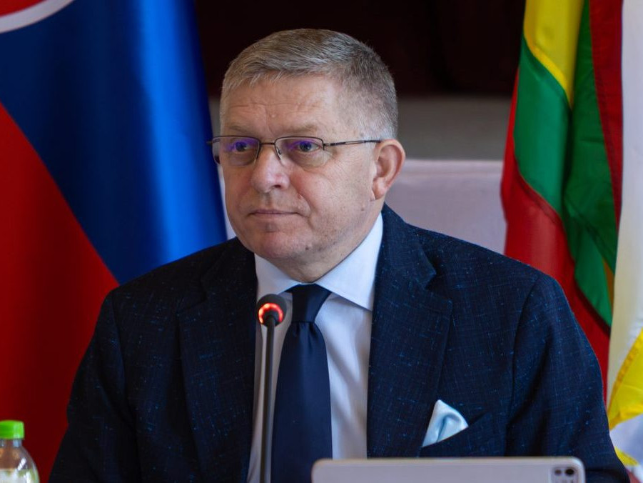 Na snímke Robert Fico.