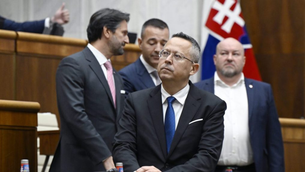 Na snímke minister financií Ladislav Kamenický.