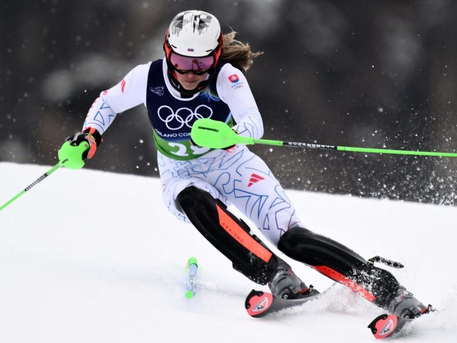 Petra Vlhová na olympijskej trati na ZOH 2026.