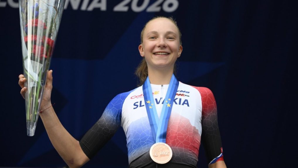 Viktória Chladoňová