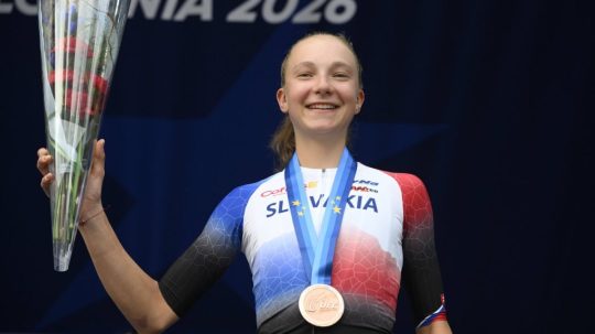 Viktória Chladoňová