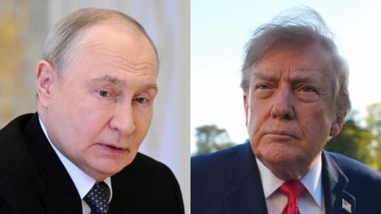 Na kombosnímke Vladimir Putin a Donald Trump.