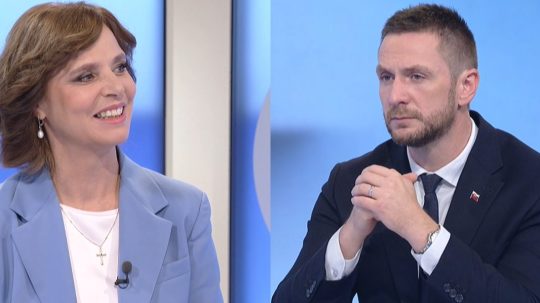 Hosťami O 5 minút 12 boli Veronika Remišová a Milan Uhrík.