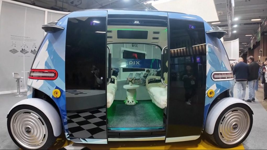 
 Na snímke RoboBus.		
