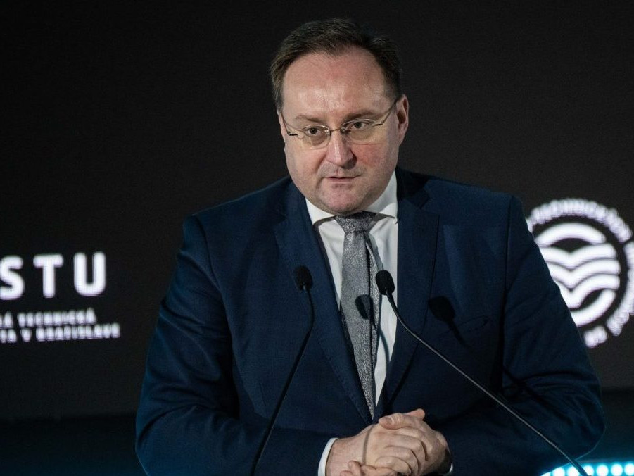 Slovensko chce naďalej odoberať ruský plyn. Pre ruský denník to avizoval štátny tajomník rezortu hospodárstva