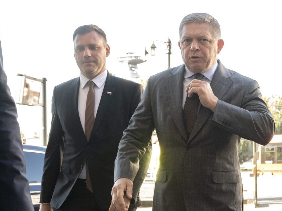 Tomáš Taraba a premiér Robert Fico.