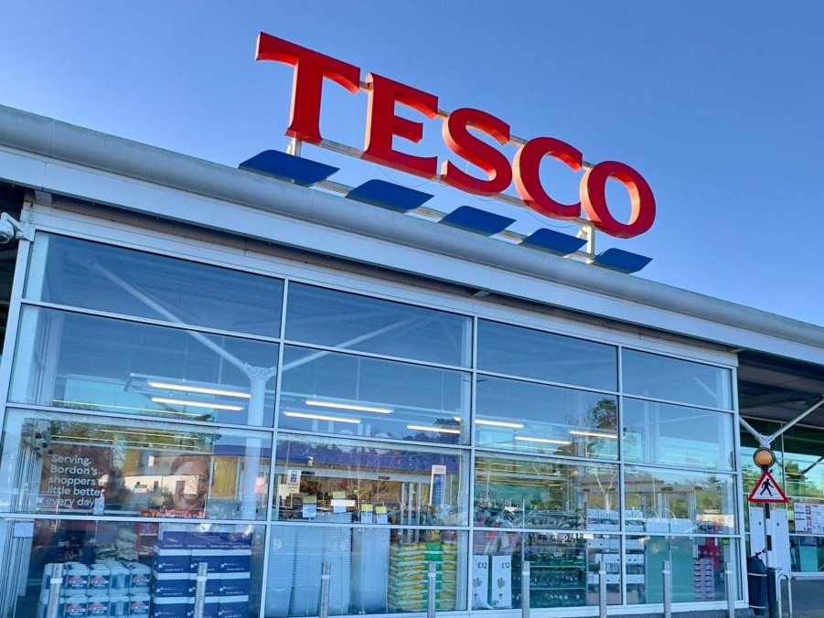 obchod Tesco